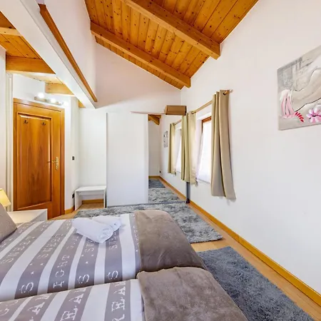 Apartment Casa Felice Venas